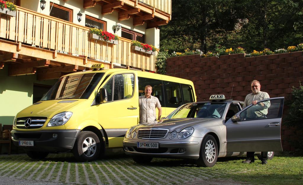 Pension Hubertushof Beim Roemerbad Bad Kleinkirchheim Exterior foto