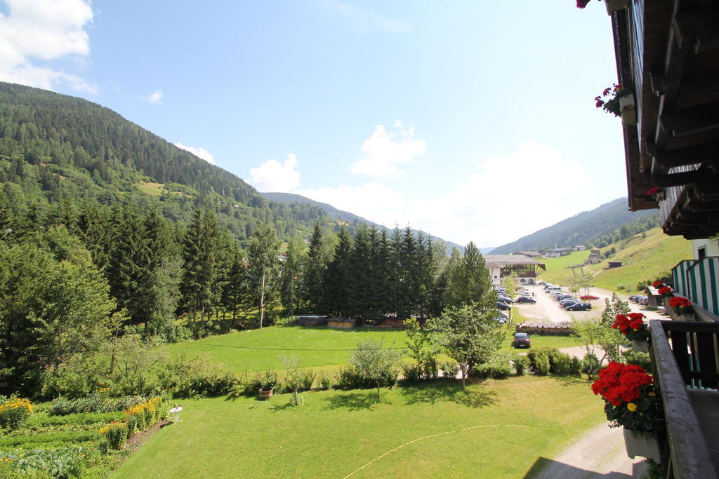 Pension Hubertushof Beim Roemerbad Bad Kleinkirchheim Quarto foto